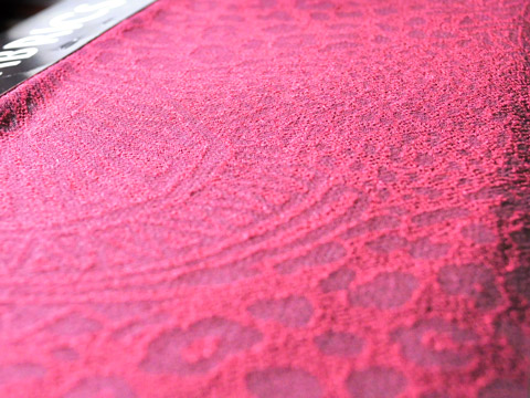 上に並んでいるイメージをクリックすると写真が入れ替わります